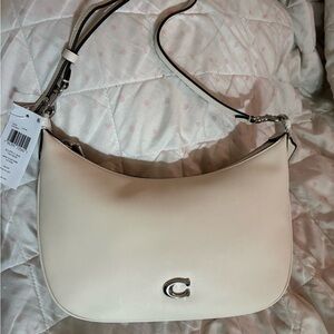 Coach sculpted signature shoulder bag
